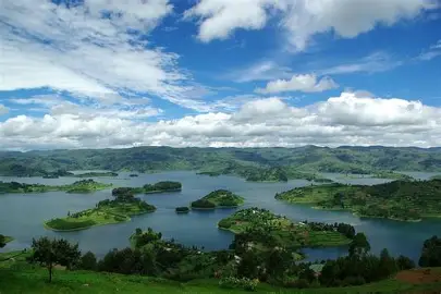 Lake Bunyonyi 1