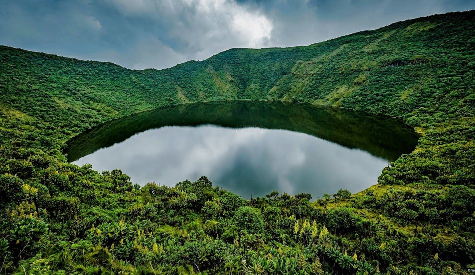 Rwanda Tour - Kigali & Akagera